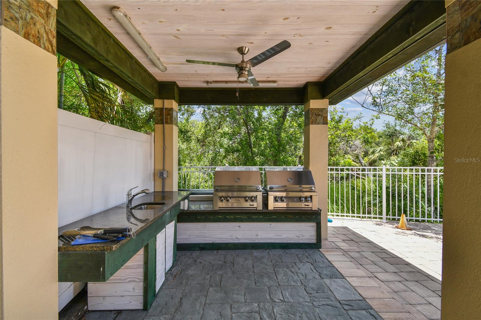 HIDDEN CREEK AT LAKEWOOD RANCH - Residential