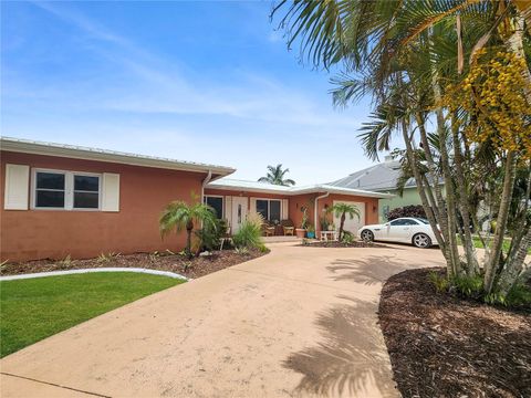 Photo of 270 Belaire Court, Punta Gorda, FL 33950 (MLS # C7528352)