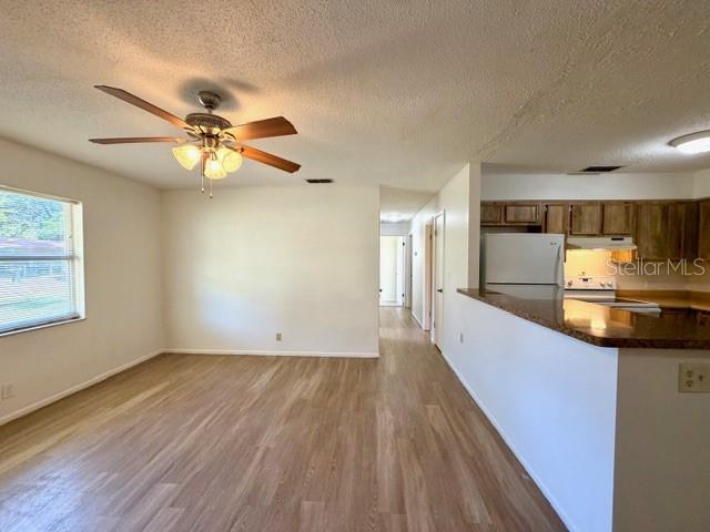 HILL N DALE - Residential
