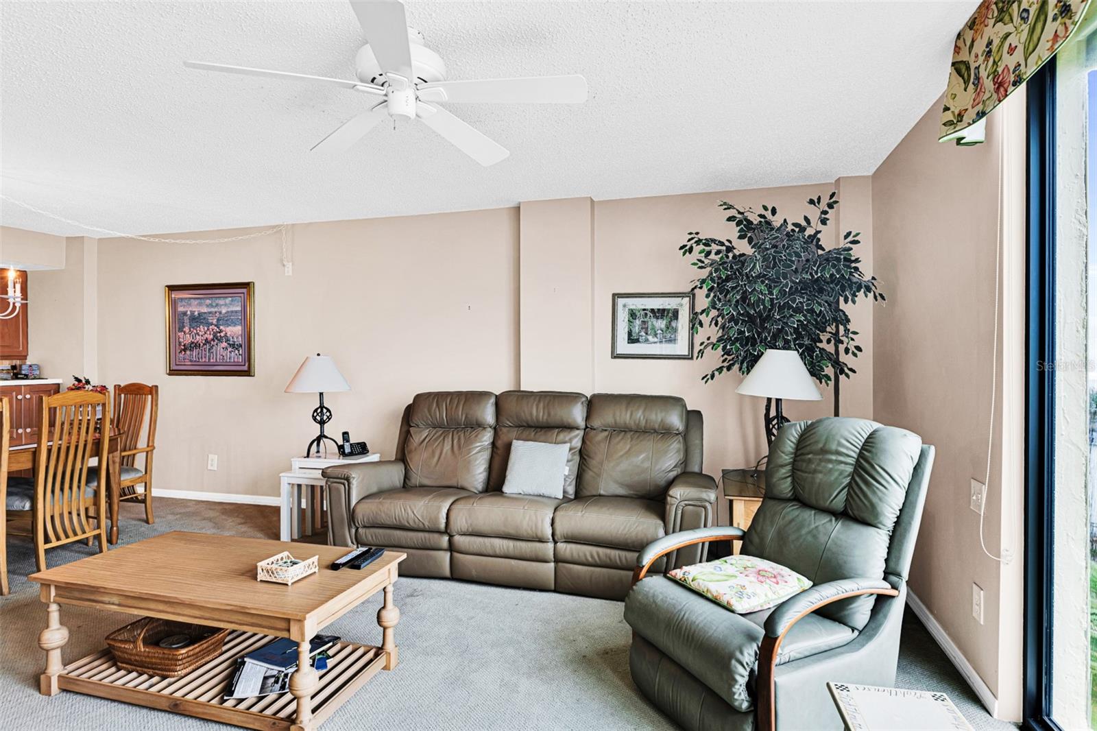 SAND DOLLAR - Residential