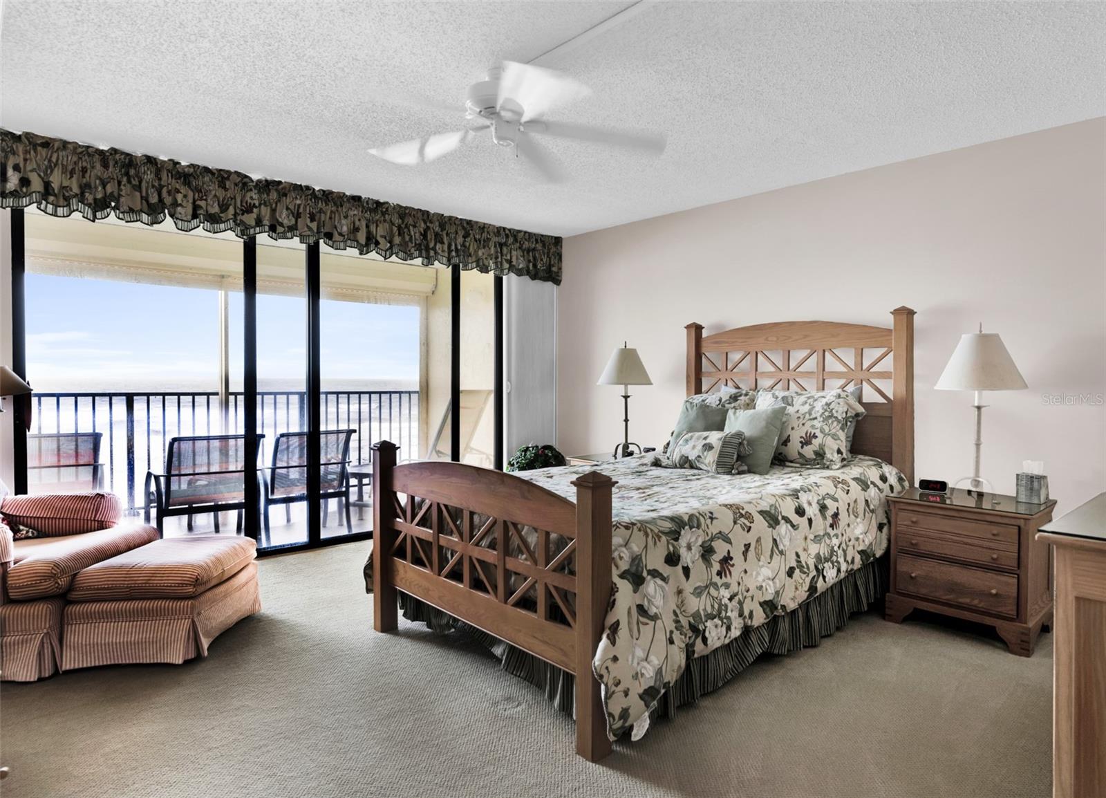 SAND DOLLAR - Residential