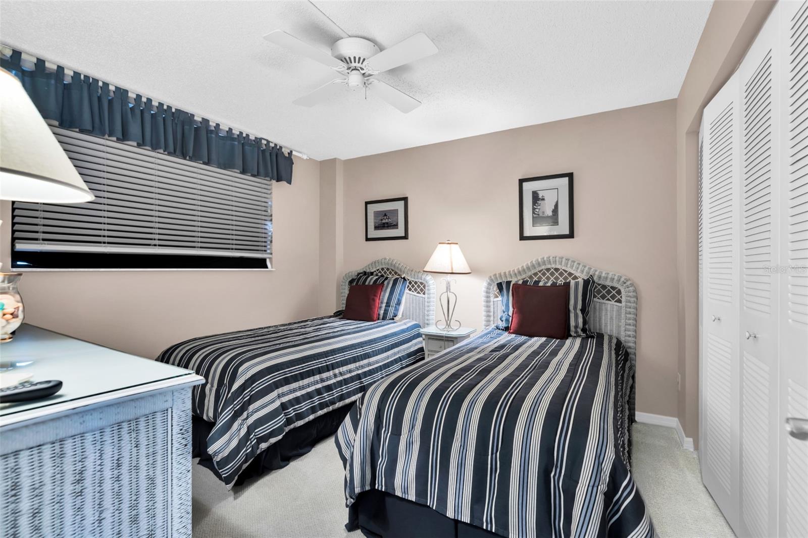 SAND DOLLAR - Residential