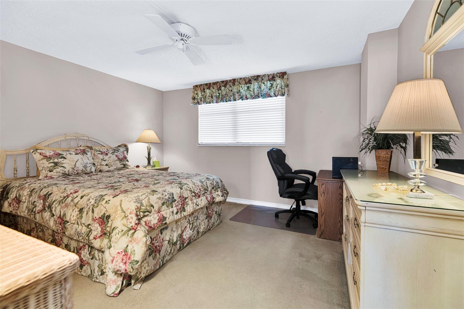 SAND DOLLAR - Residential