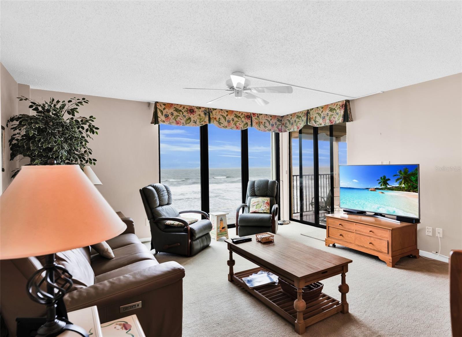SAND DOLLAR - Residential