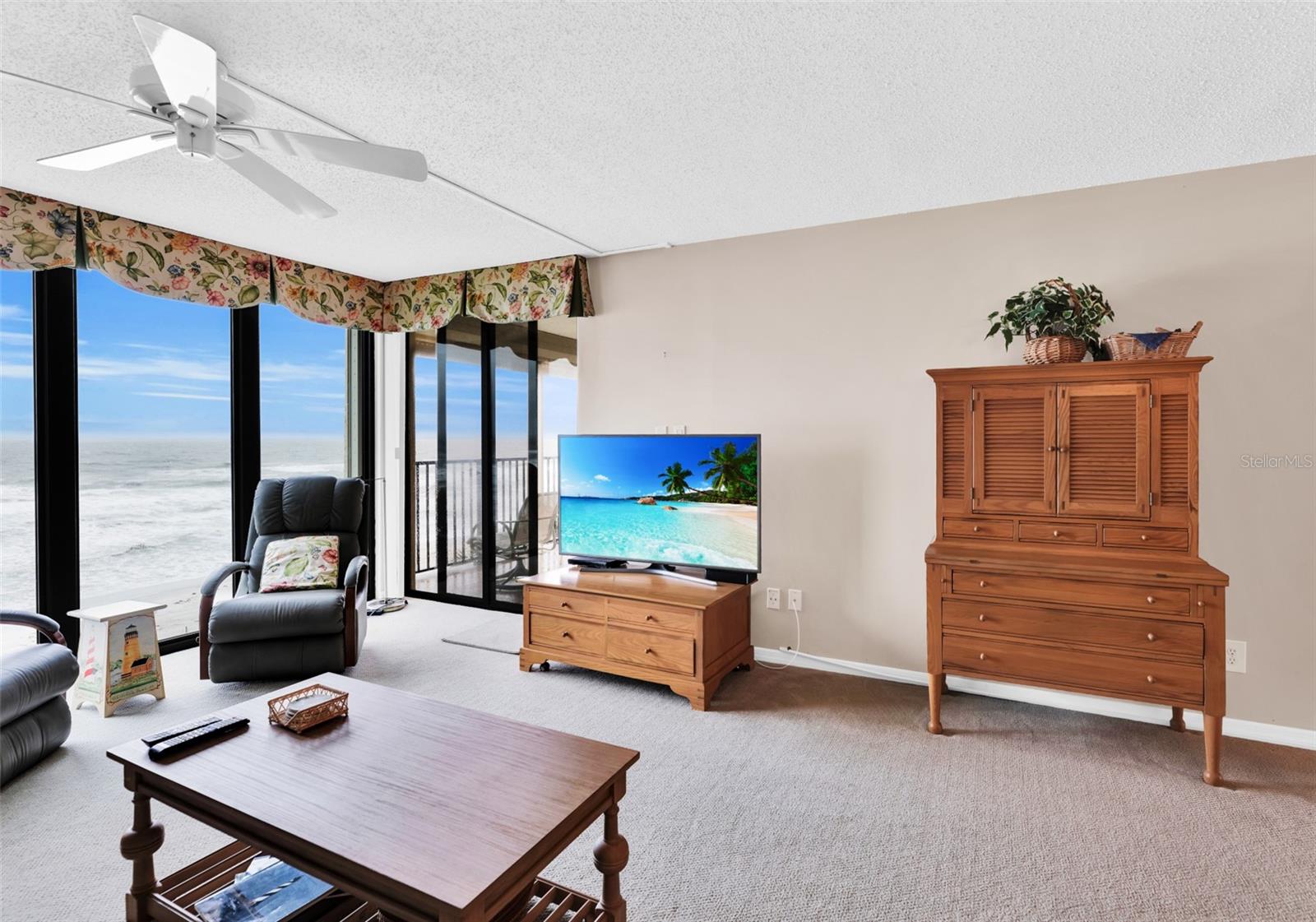 SAND DOLLAR - Residential