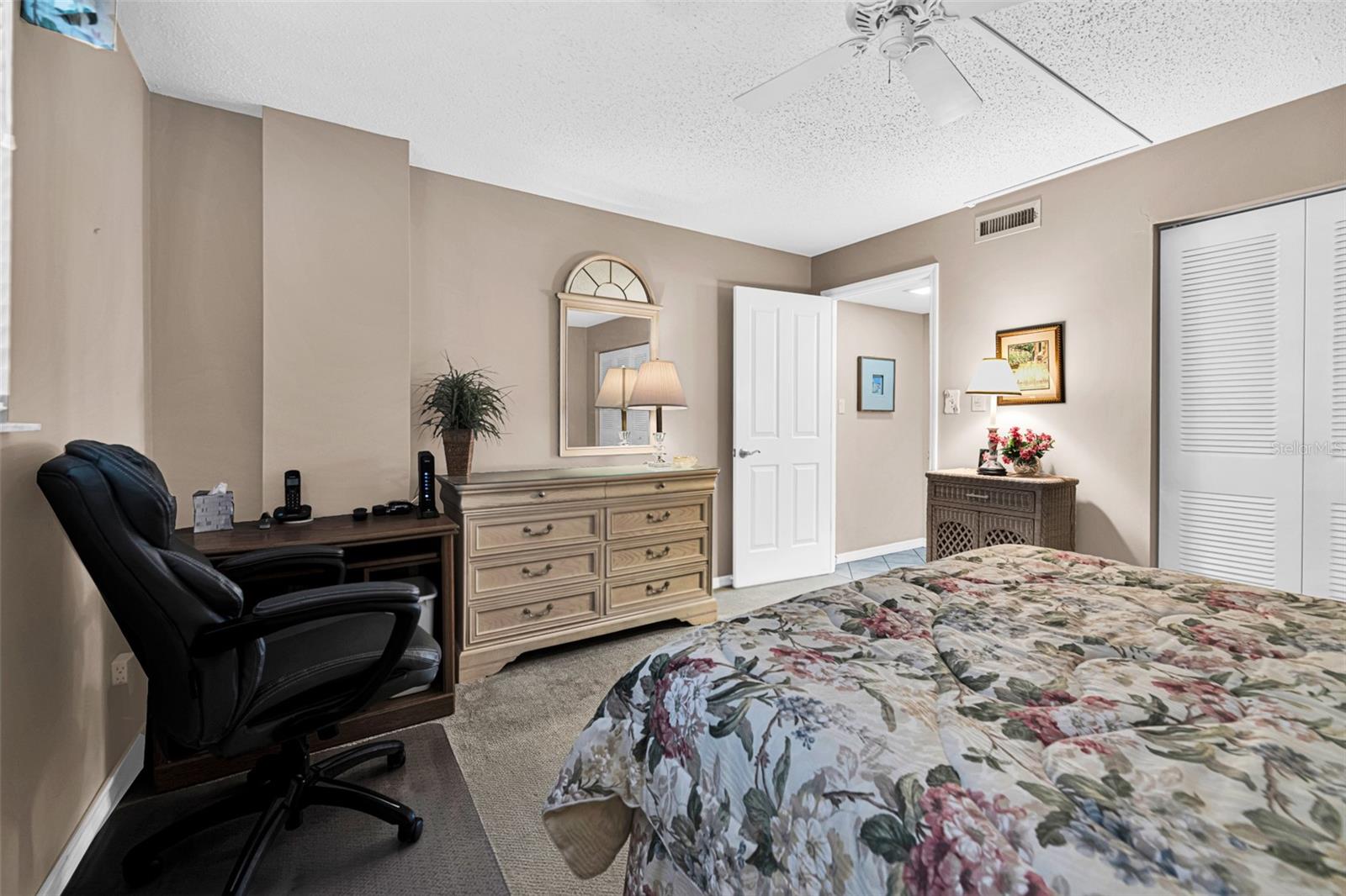 SAND DOLLAR - Residential