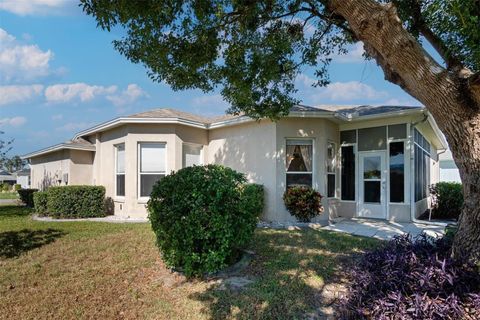 A home in LAKELAND