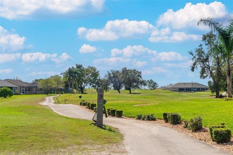 A home in LAKELAND