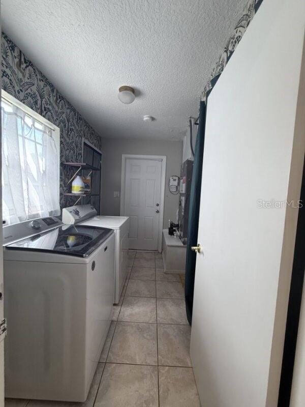 CAMELOT UNIT 2 - Residential Lease