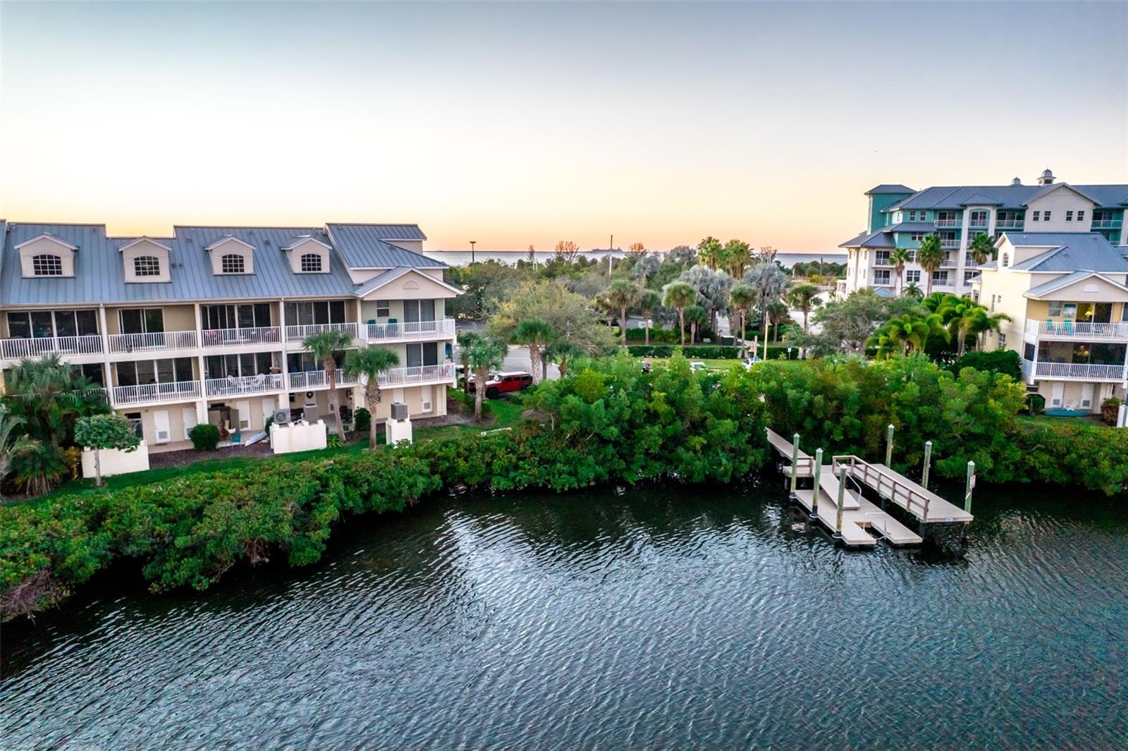 BAHIA BEACH TWNHMS PH 1A - Residential