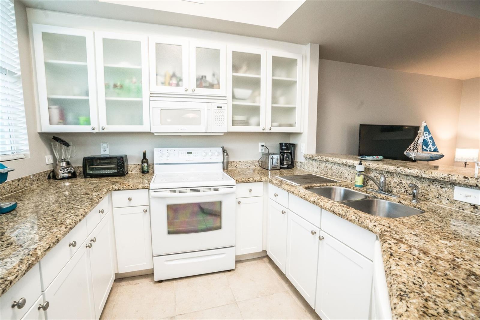 BAHIA BEACH TWNHMS PH 1A - Residential