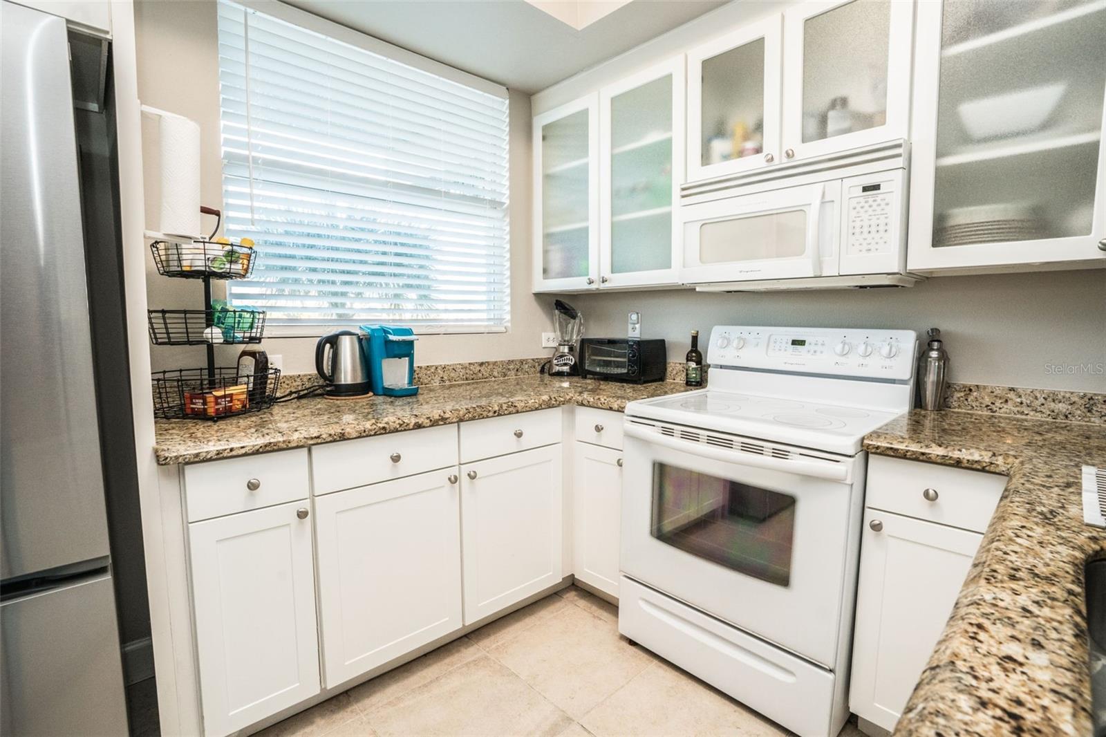 BAHIA BEACH TWNHMS PH 1A - Residential