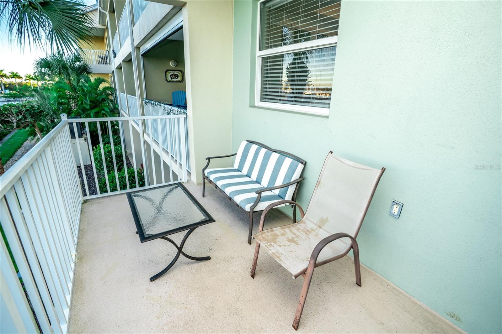 BAHIA BEACH TWNHMS PH 1A - Residential