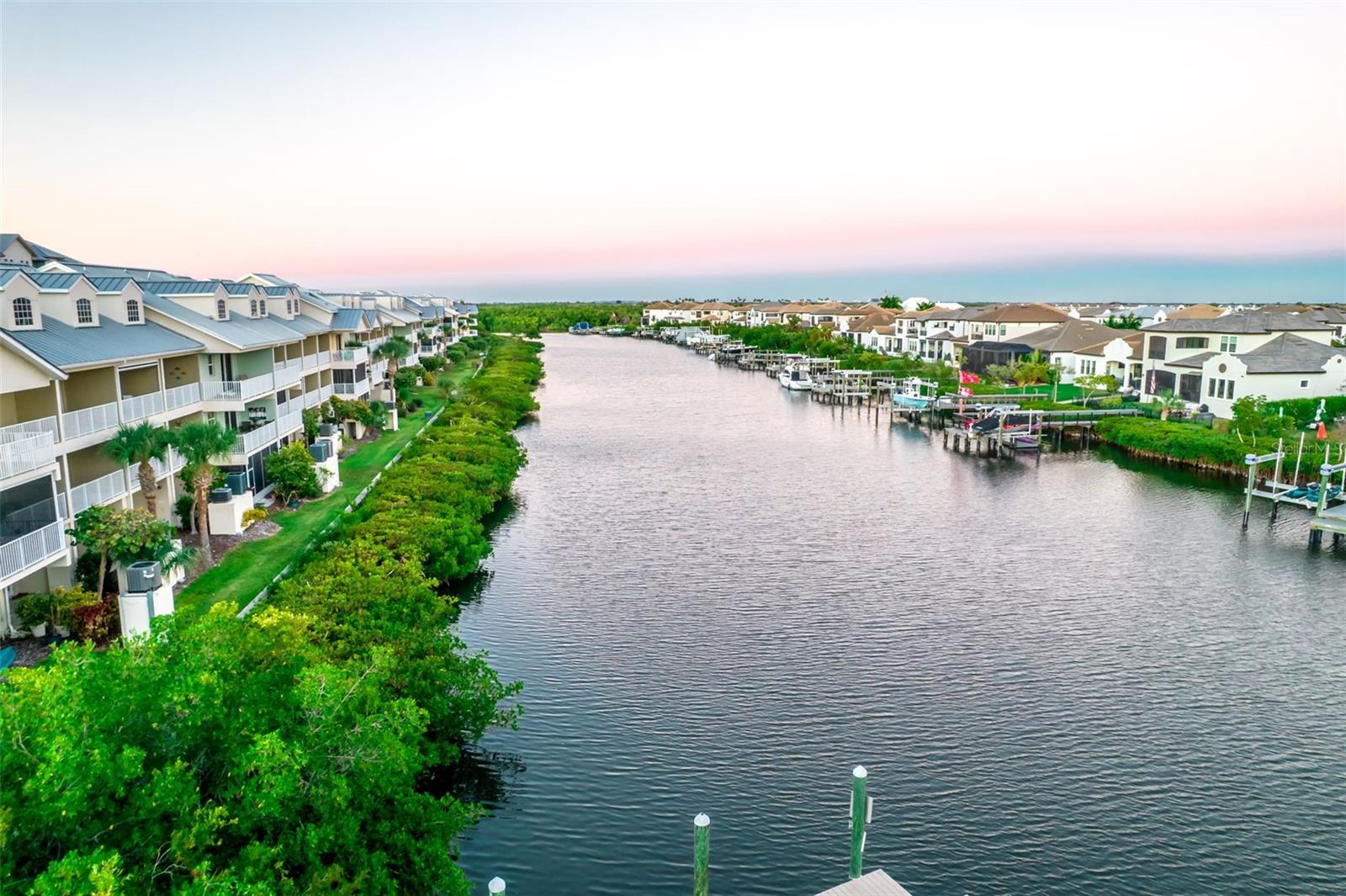 BAHIA BEACH TWNHMS PH 1A - Residential