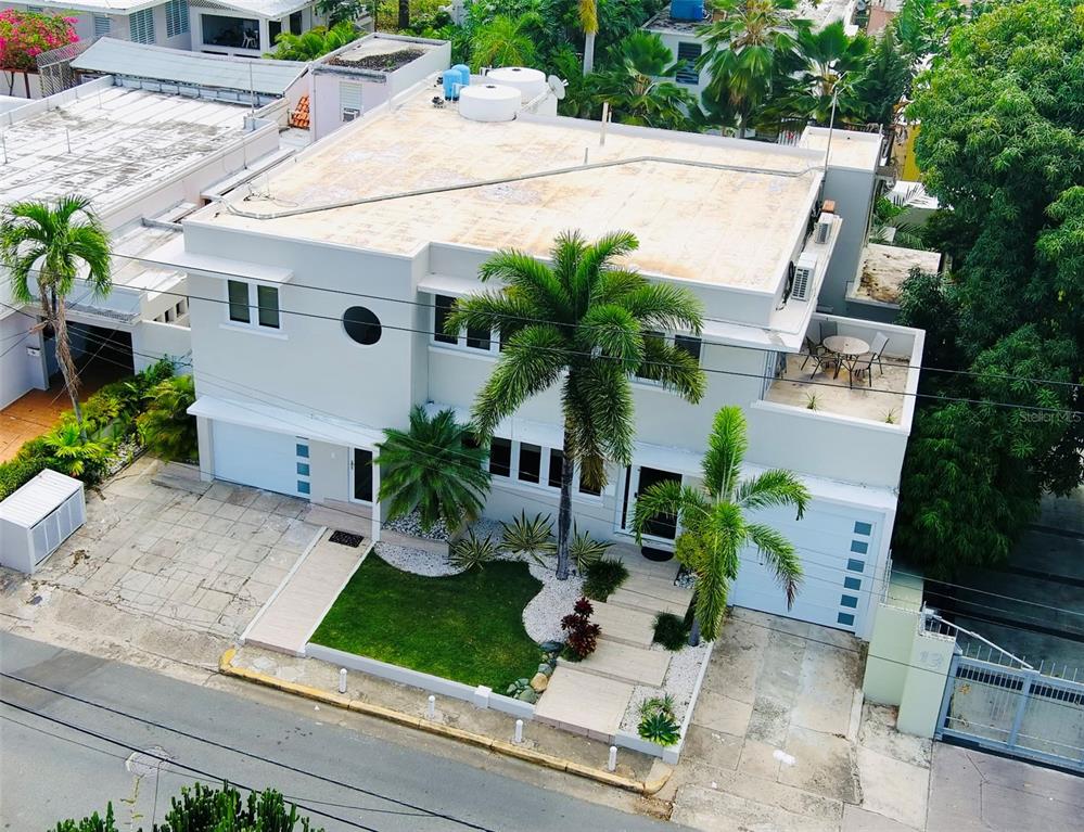 OCEAN PARK, STEPS TO BEST BEACH - Residential