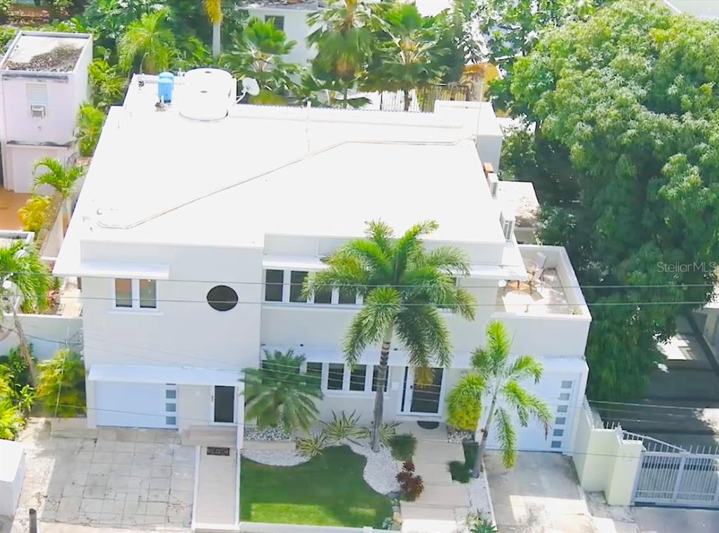 OCEAN PARK, STEPS TO BEST BEACH - Residential