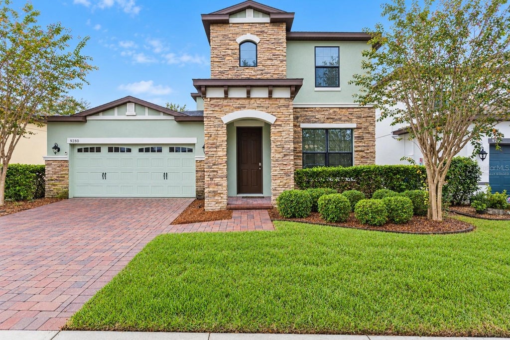 Photo of 9280 Chandler Drive, Groveland, FL 34736 (MLS # G5118878)