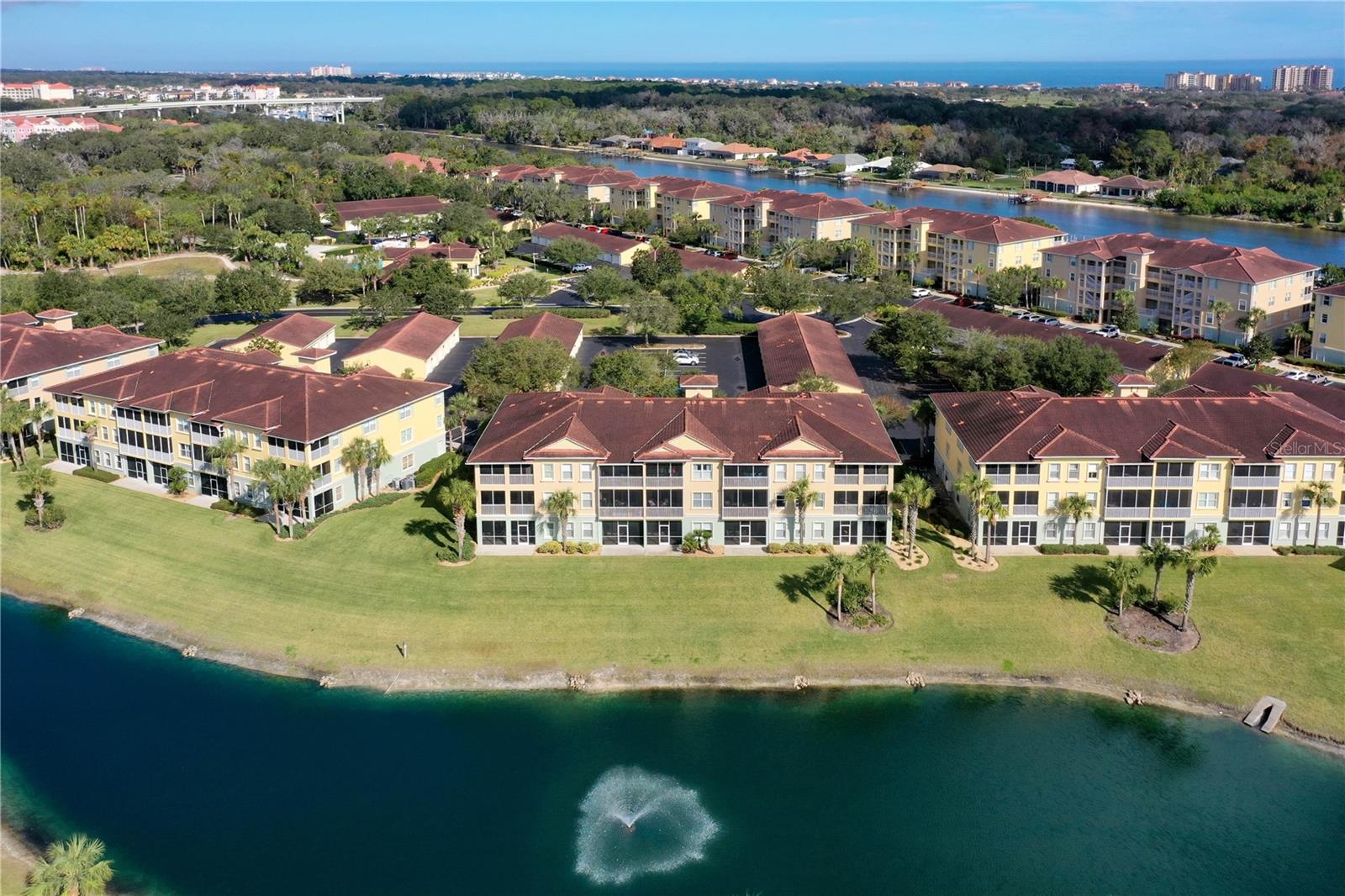 1200 CANOPY WALK LANE 1211