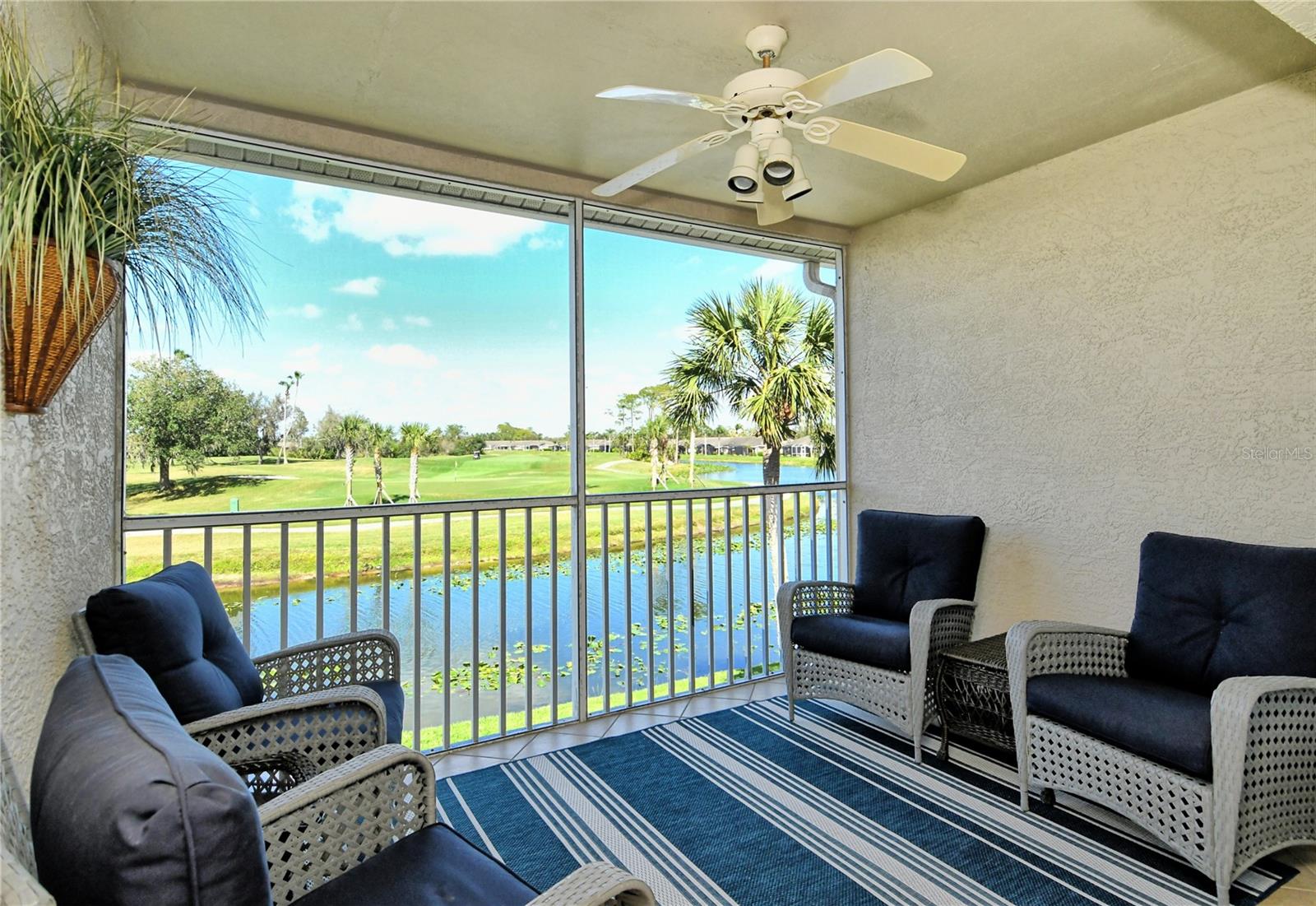 HERITAGE OAKS GOLF & COUNTRY CLUB - Residential