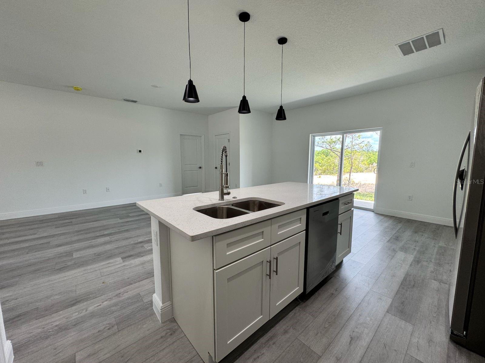 CITRUS SPGS UNIT 22 - Residential