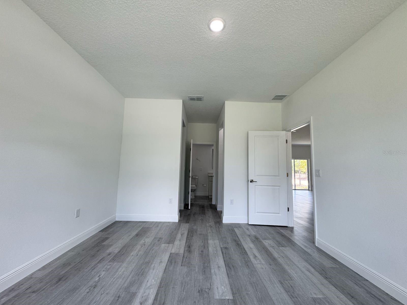 CITRUS SPGS UNIT 22 - Residential