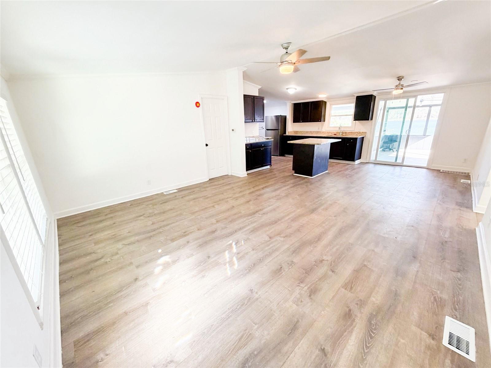 BREAM LAKE 4 LAKES COMMUNITY U-1 - Residential