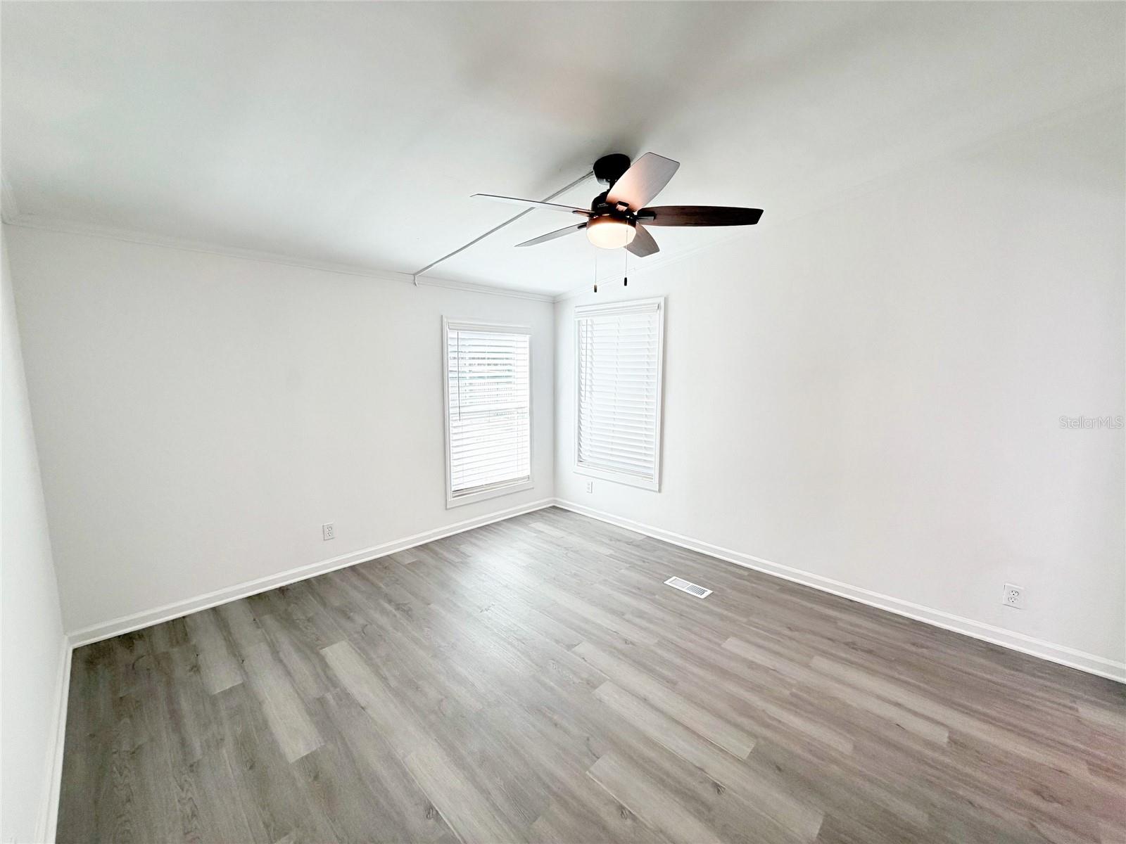 BREAM LAKE 4 LAKES COMMUNITY U-1 - Residential