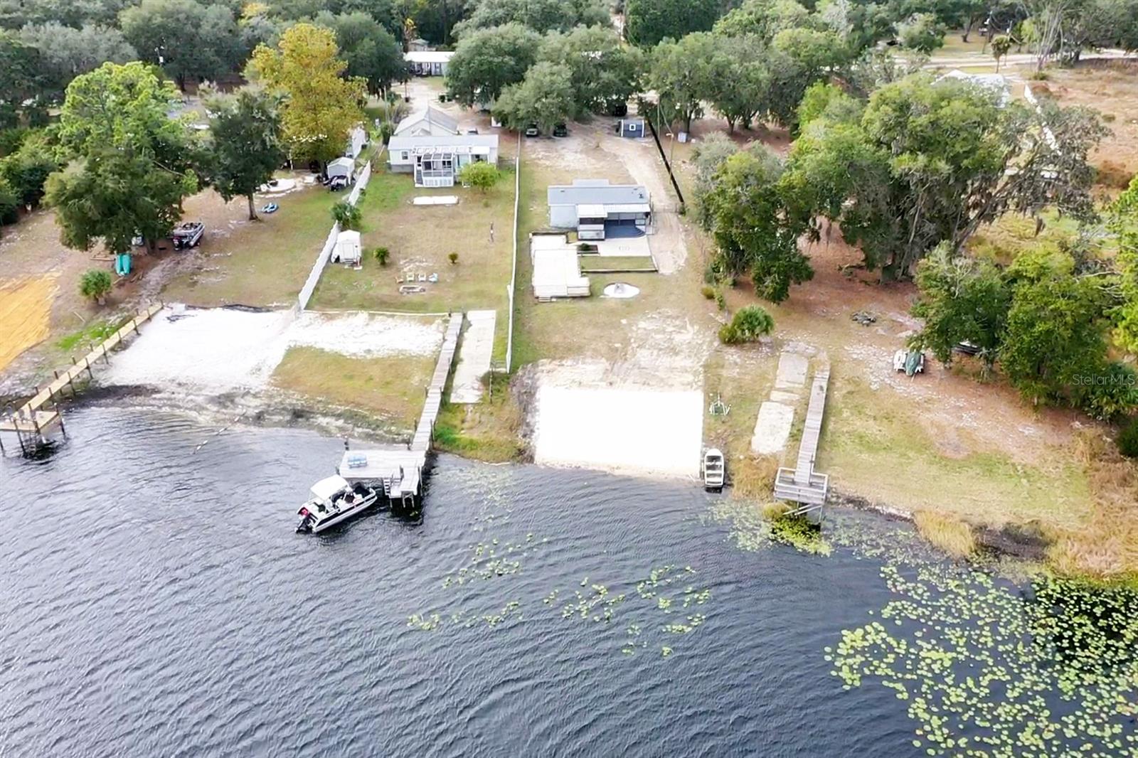 BREAM LAKE 4 LAKES COMMUNITY U-1 - Residential