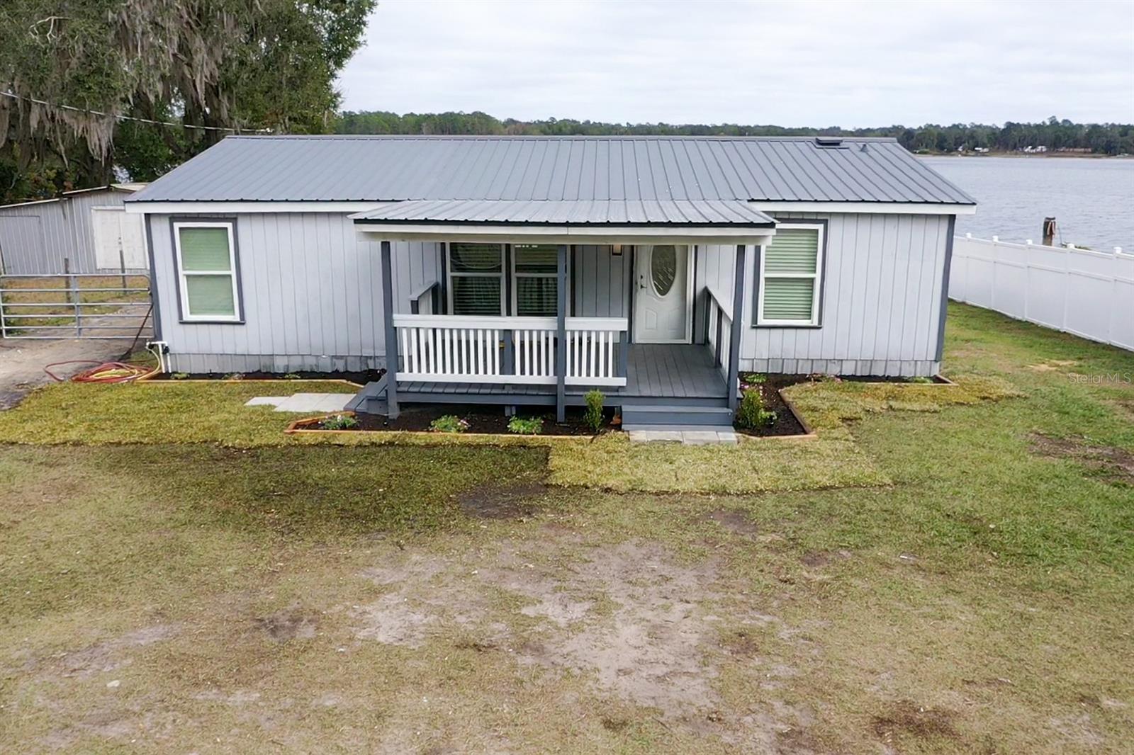 BREAM LAKE 4 LAKES COMMUNITY U-1 - Residential