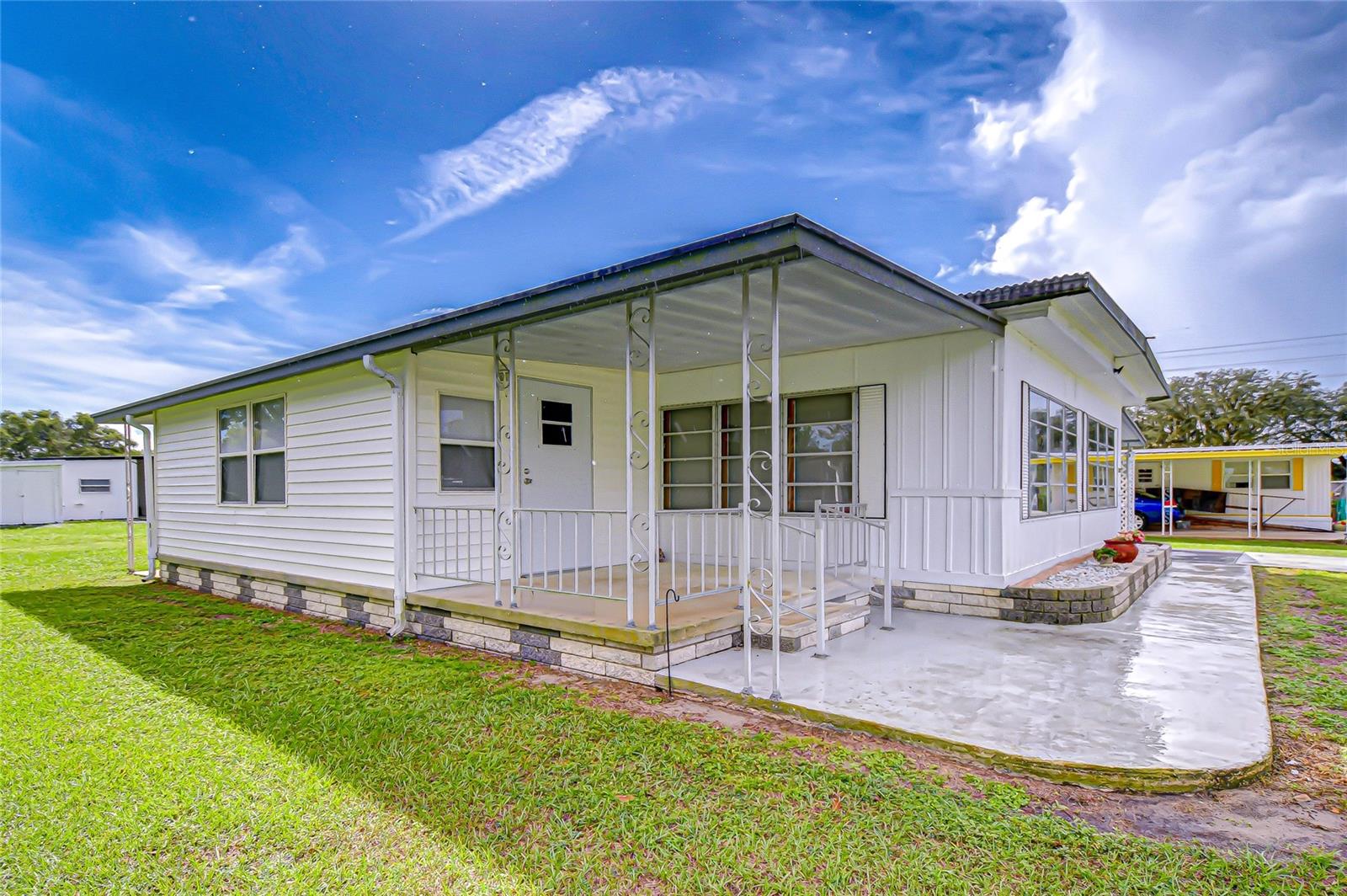 PALM ESTATES - Residential