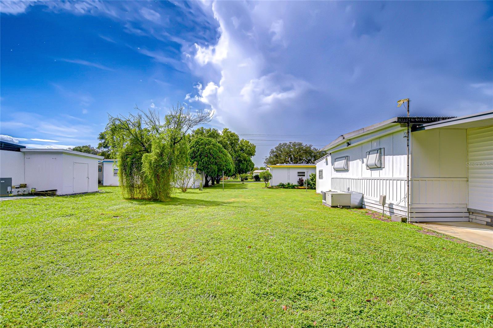PALM ESTATES - Residential