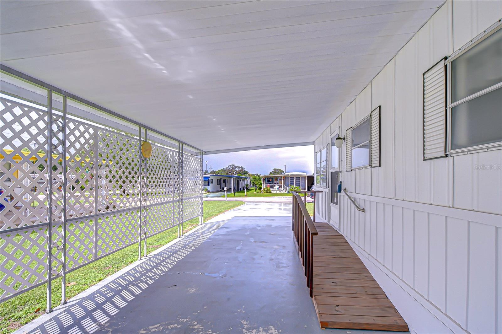 PALM ESTATES - Residential
