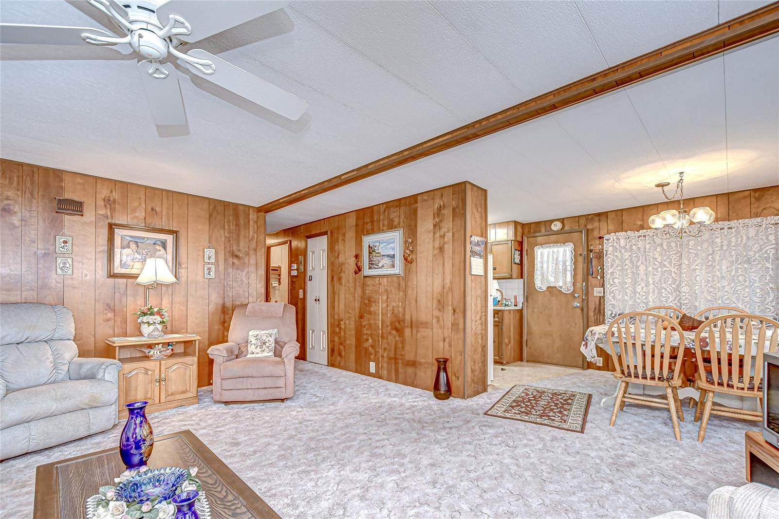 PALM ESTATES - Residential