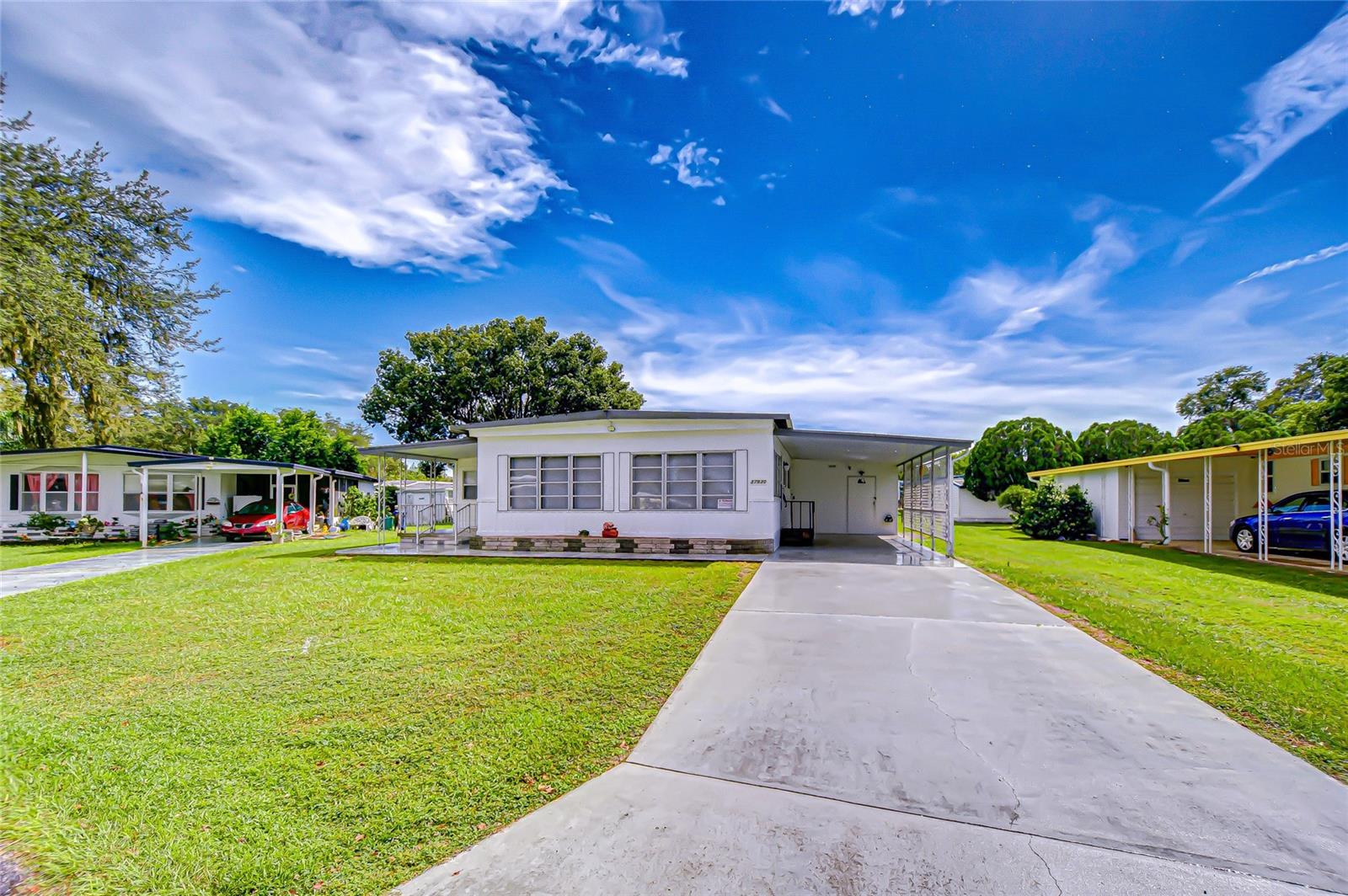 PALM ESTATES - Residential