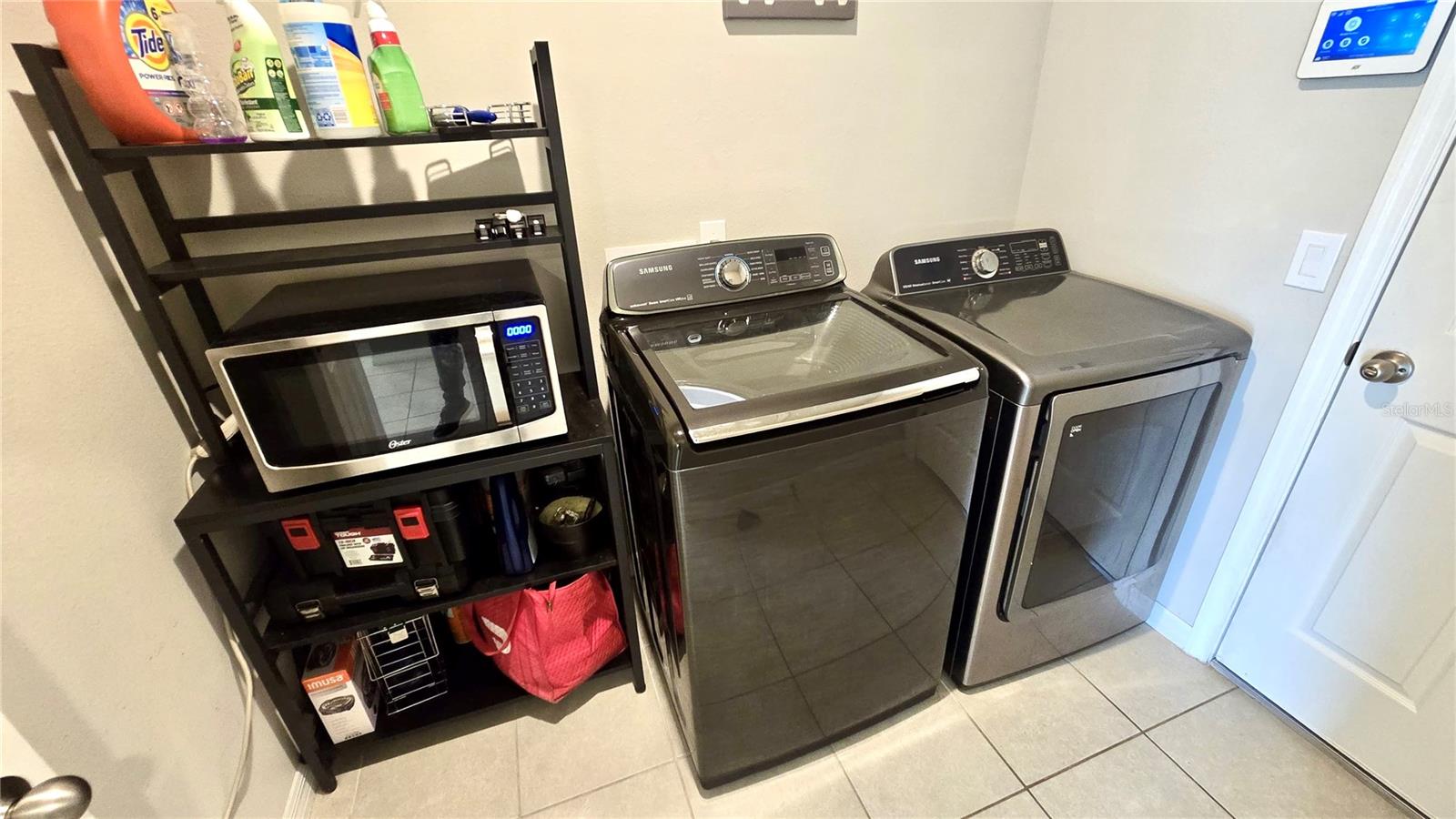 LUCERNE PARK RESERVE - Residential