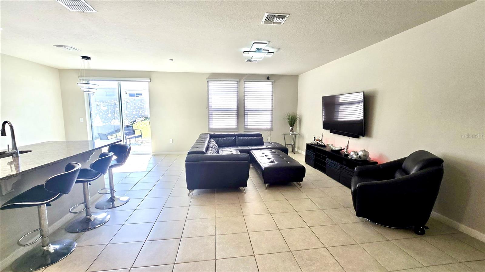 LUCERNE PARK RESERVE - Residential