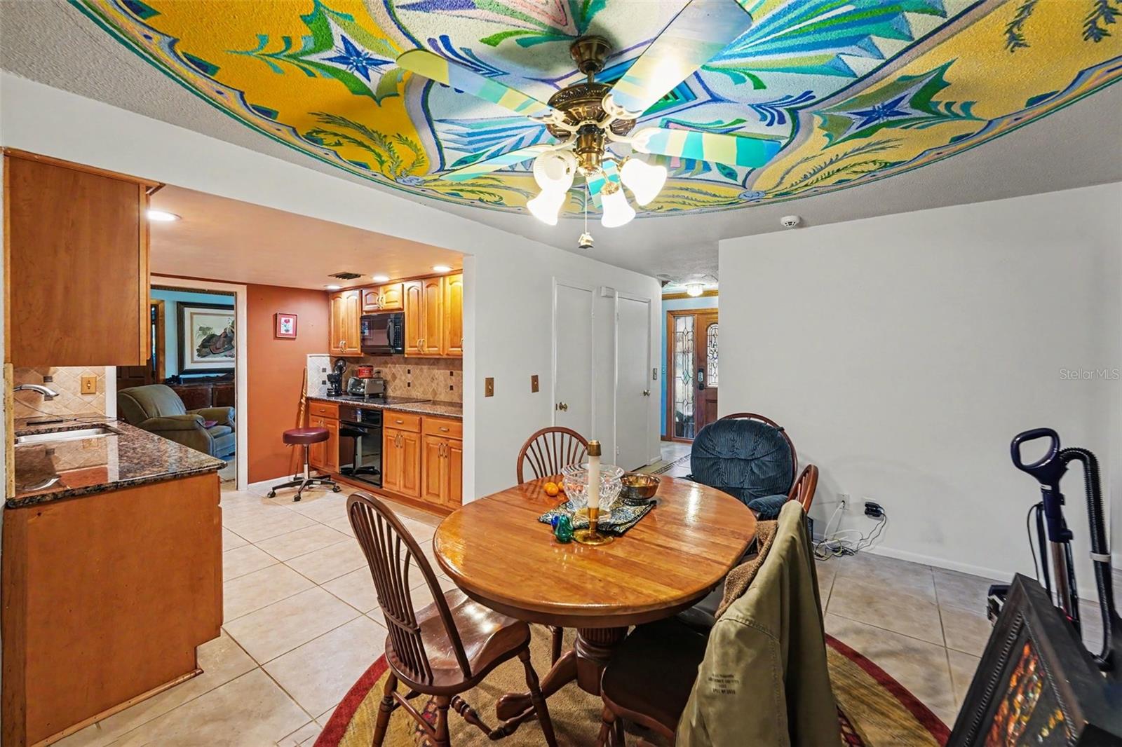 MONTCLAIR LAKE ESTATES - Residential
