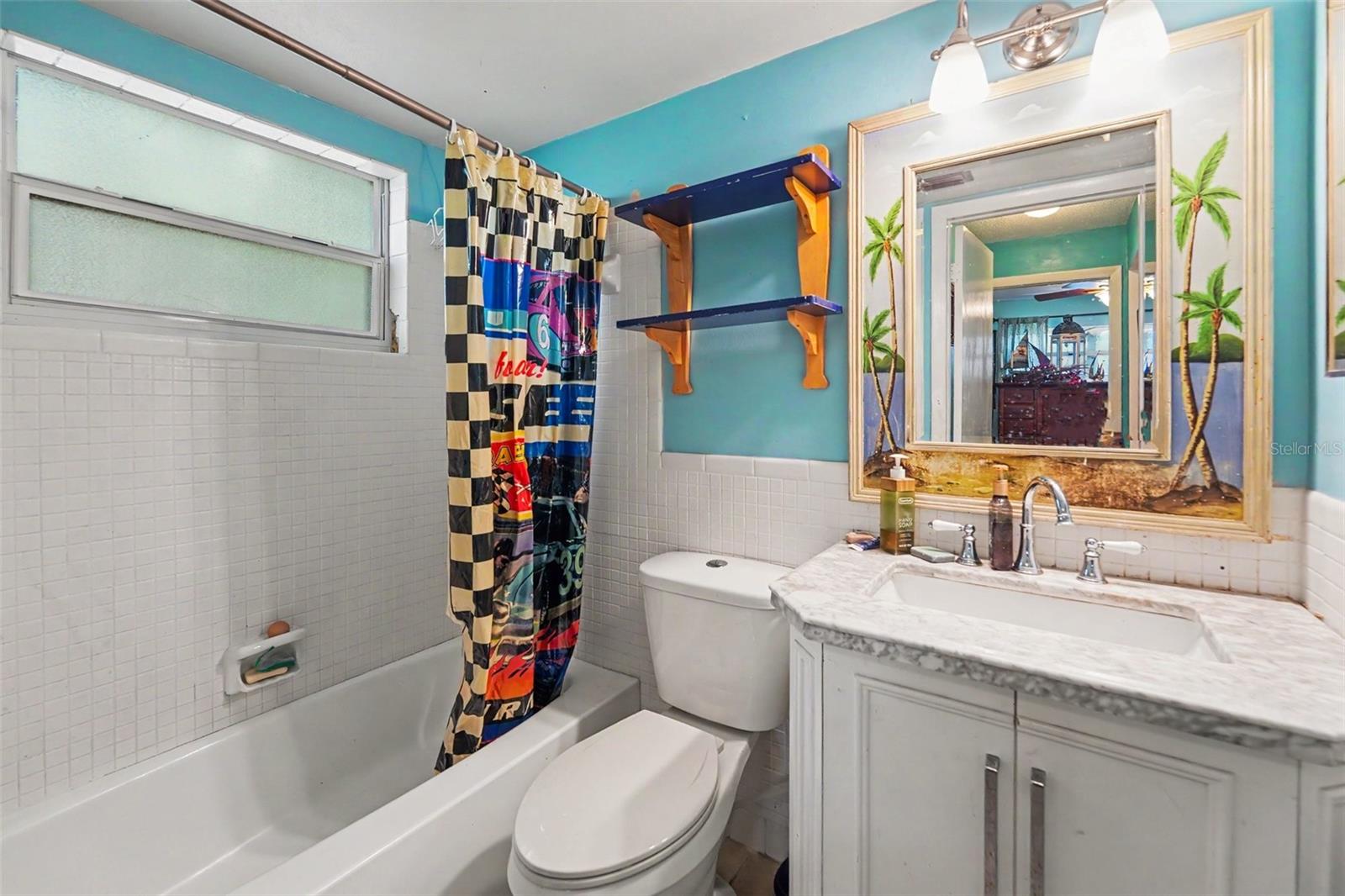 MONTCLAIR LAKE ESTATES - Residential