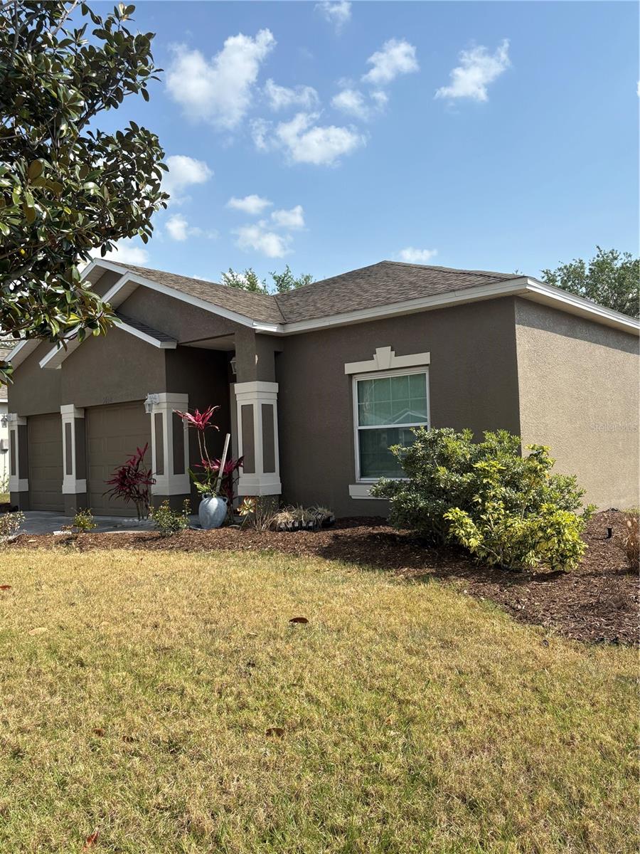 5610 FOREST RIDGE DRIVE