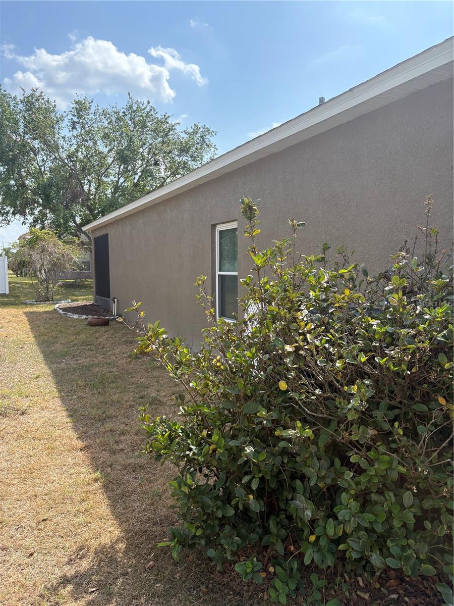 5610 FOREST RIDGE DRIVE