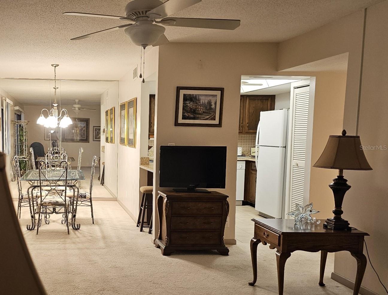 TWIN LAKES VILLAGE WEST CONDO - Residential