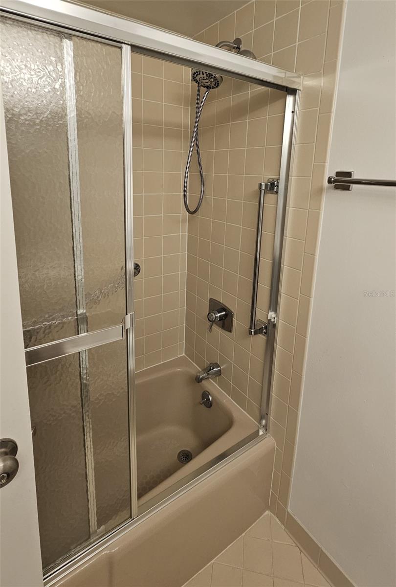 TWIN LAKES VILLAGE WEST CONDO - Residential