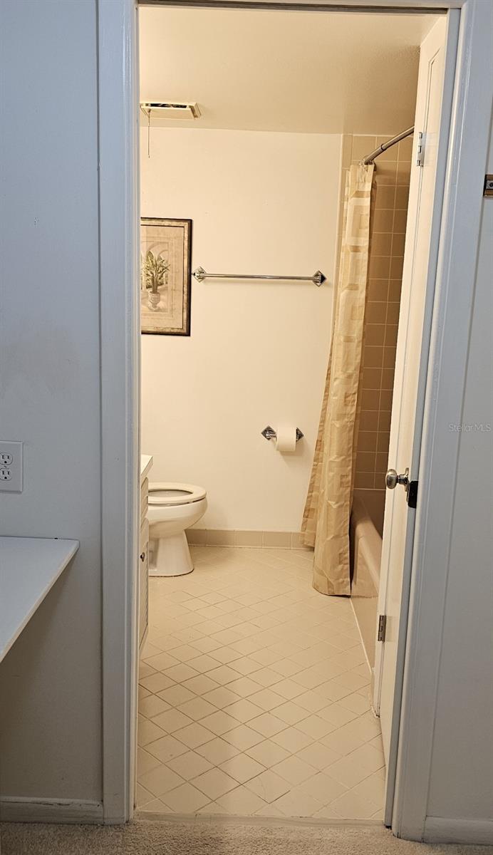 TWIN LAKES VILLAGE WEST CONDO - Residential