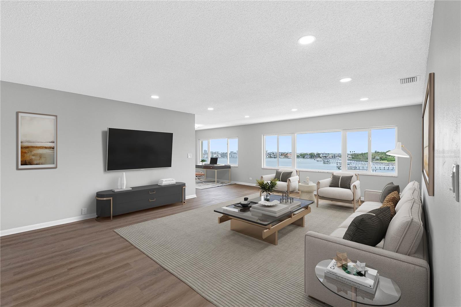 HARBOUR CLUB CONDO 3 - Residential