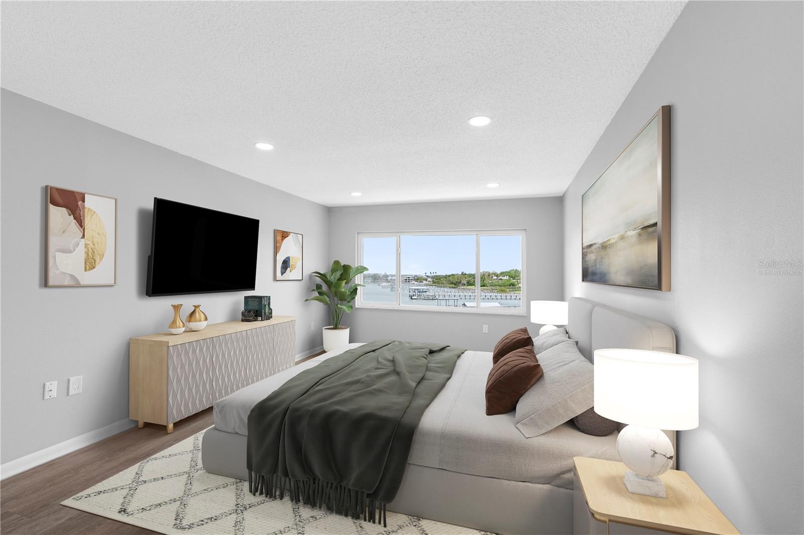 HARBOUR CLUB CONDO 3 - Residential