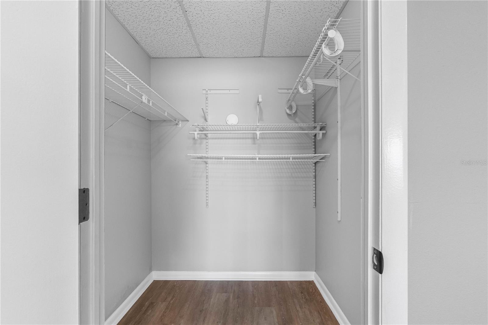 HARBOUR CLUB CONDO 3 - Residential