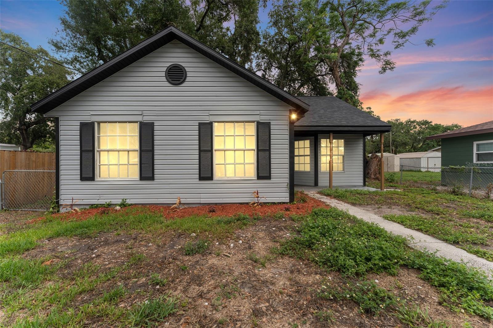 Listing image 1