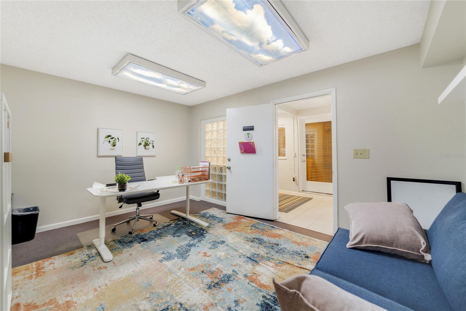 COLONIAL PARK SUB - Commercial Sale