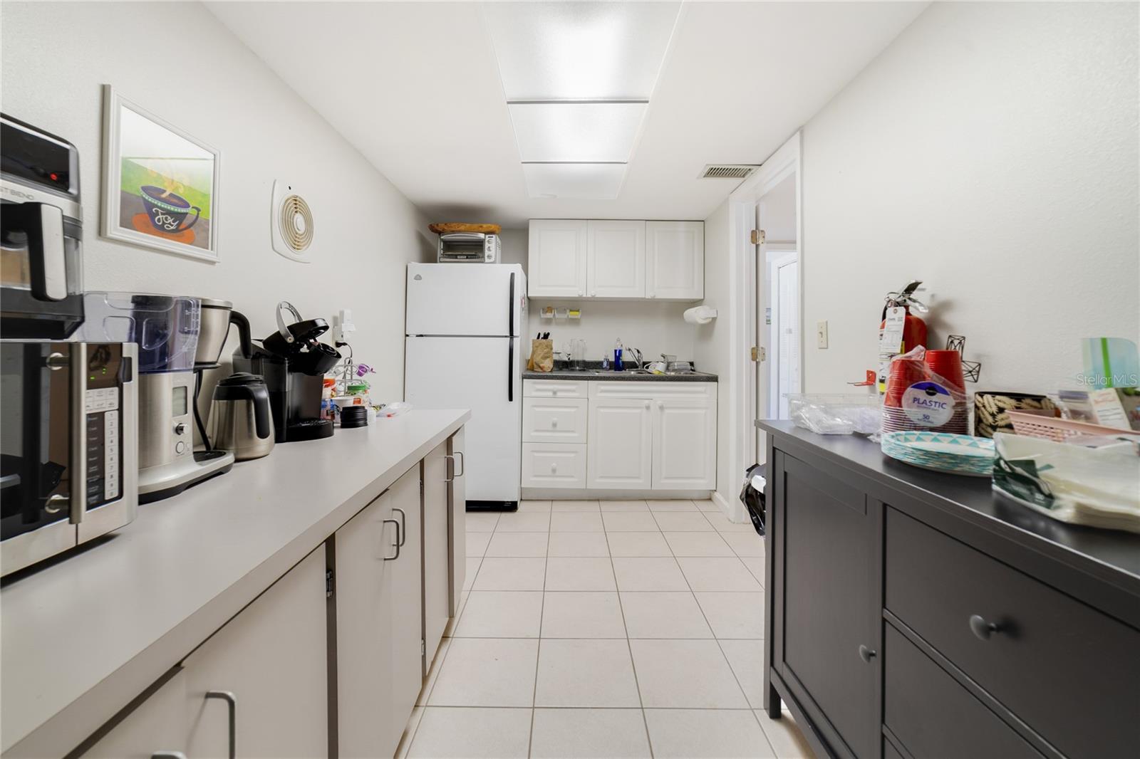 COLONIAL PARK SUB - Commercial Sale