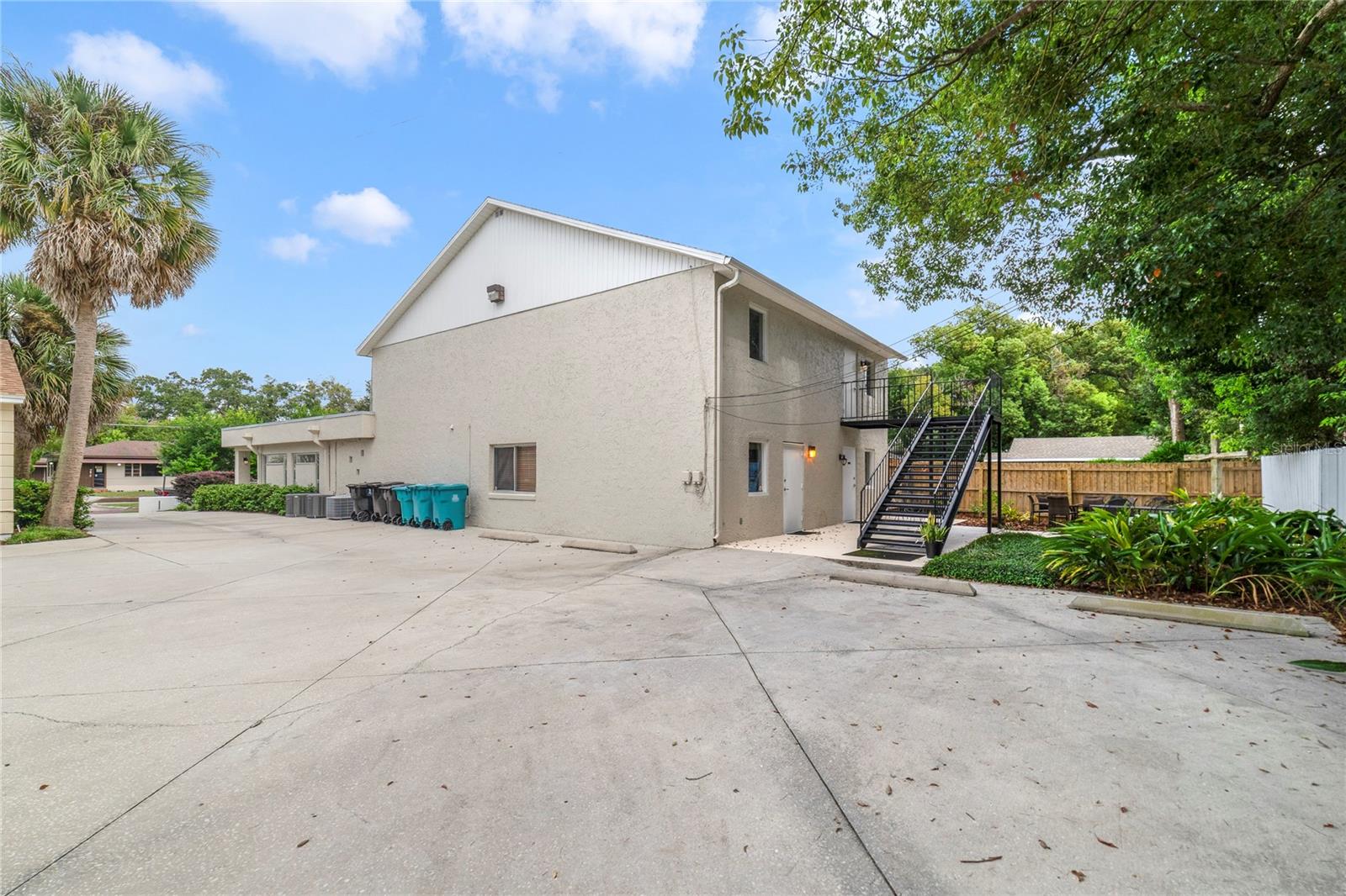 COLONIAL PARK SUB - Commercial Sale